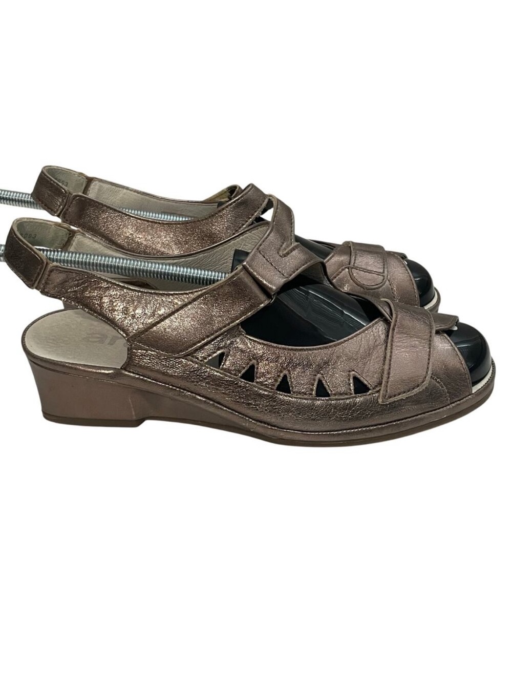 ara Comfort Wedge Sandal Metallic Bronze Pewter Cutout Leather Women's 8.5